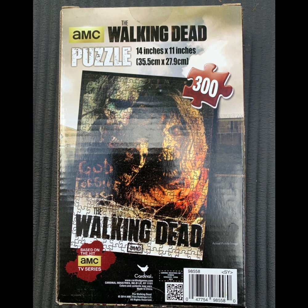 The Walking Dead 300 Piece Puzzle